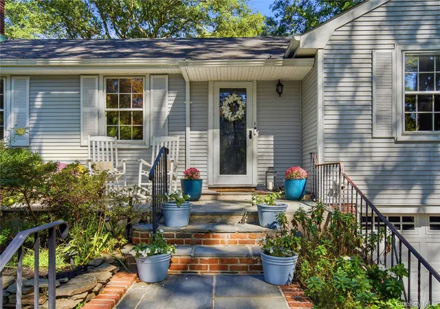 Photo 2 of Single family home for sale at 11 Pennington Dr, Huntington, NY 11743 | MLS# 1059738 | Listing updated on 2026-10-09