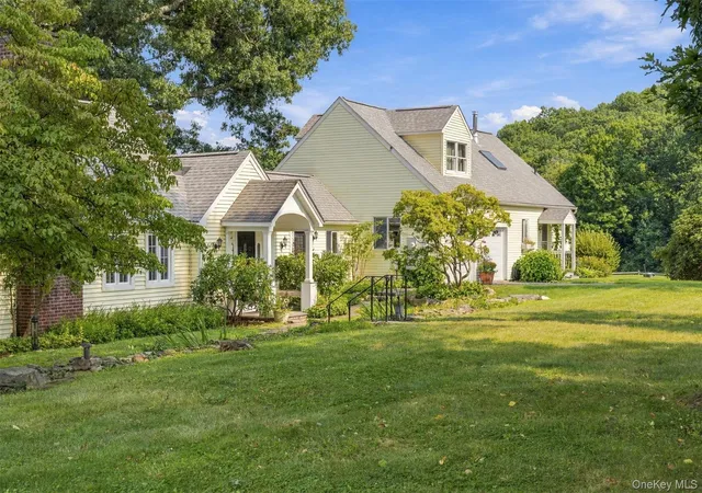Photo 1 of Mansion for sale at 160 Couch Rd, Patterson, NY 12563 | MLS# 1059740 | Listing updated on 2026-10-08