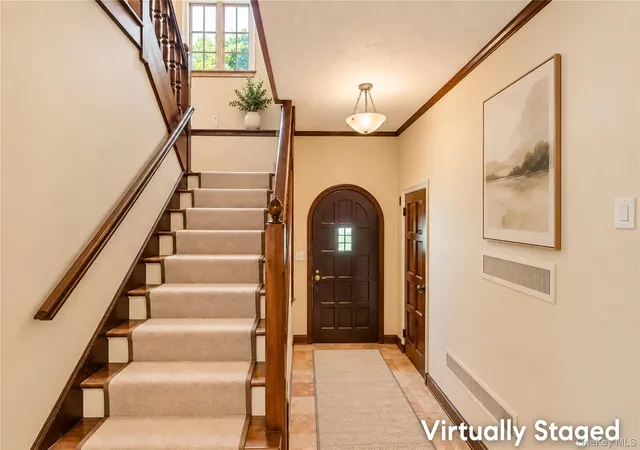 Photo 1 of Single family home for sale at 34 Wensley Dr, North Hempstead, NY 11021 | MLS# 1059746 | Listing updated on 2026-10-08