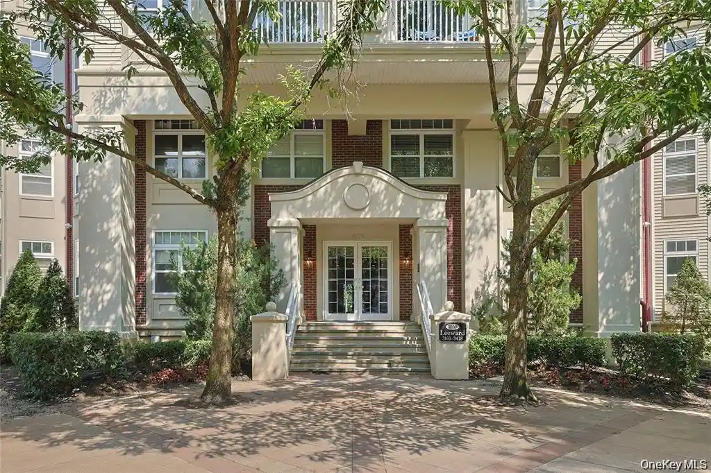 Listing Photo 1 - Condo for sale in 3306 Leeward Dr located at 3306 Leeward Dr, Haverstraw, NY 10927 - Unit 3306 Leeward Dr