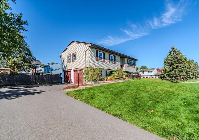 Photo 3 of Single family home for sale at 12 Winchester Way, Blooming Grove, NY 10992 | MLS# 1059767 | Listing updated on 2026-10-24