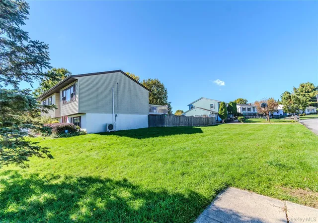 Photo 4 of Single family home for sale at 12 Winchester Way, Blooming Grove, NY 10992 | MLS# 1059767 | Listing updated on 2026-10-24