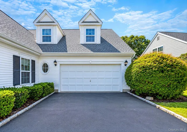 Photo 3 of Condo for sale at 90 Golden Spruce Dr, Calverton, NY 11933 | MLS# 1059777 | Listing updated on 2026-10-07