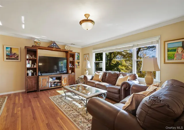 Photo 3 of Single family home for sale at 130 Harris Rd, Bedford, NY 10536 | MLS# 1059795 | Listing updated on 2026-10-28