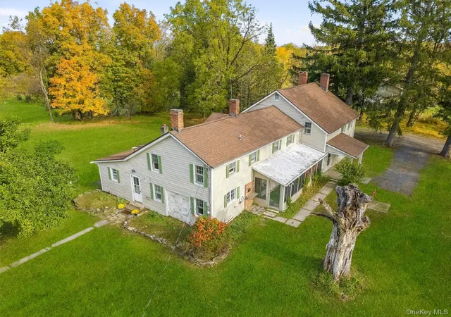 Photo 2 of Single family home for sale at 261 Van Keuren Ave, Crawford, NY 12566 | MLS# 1059824 | Listing updated on 2026-10-15