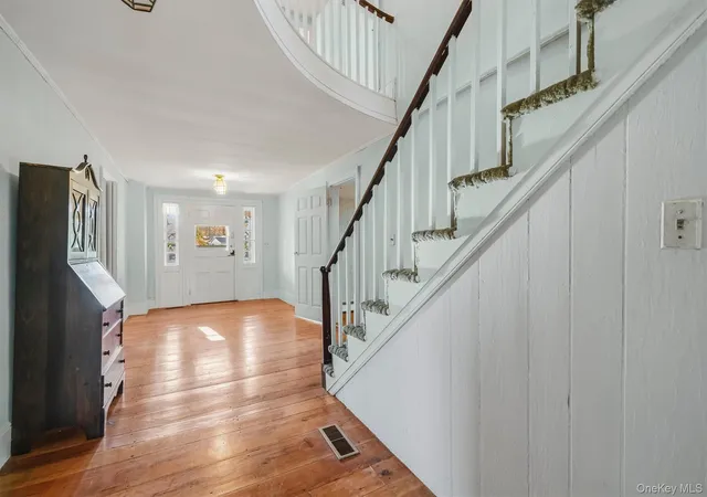 Photo 4 of Single family home for sale at 261 Van Keuren Ave, Crawford, NY 12566 | MLS# 1059824 | Listing updated on 2026-10-15