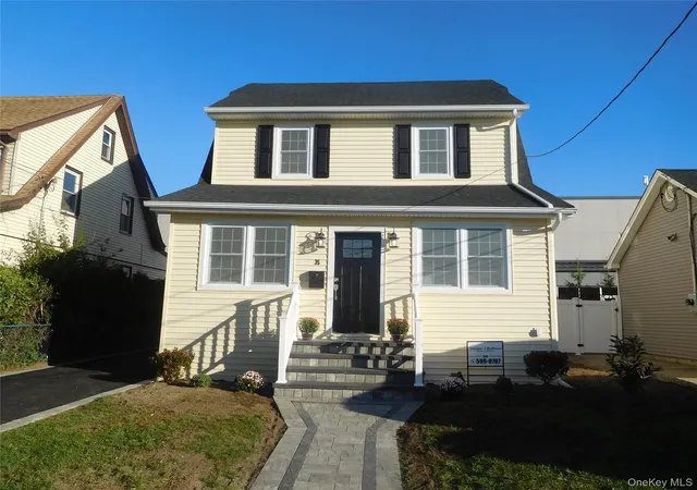 Photo 1 of Single family home for sale at 35 Fairview Ave, Oceanside, NY 11572 | MLS# 1059851 | Listing updated on 2026-10-09