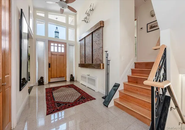 Photo 3 of Single family home for sale at 1661 Bay Blvd, Hempstead, NY 11509 | MLS# 1059856 | Listing updated on 2026-10-27