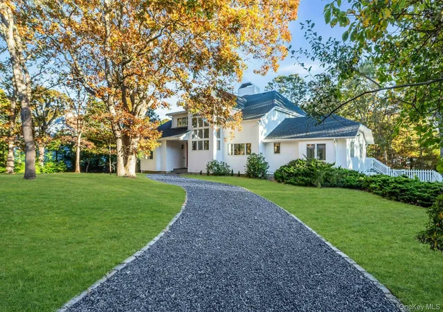 Photo 1 of Single family home for sale at 19 Bay Woods Dr, Hampton Bays, NY 11946 | MLS# 1059857 | Listing updated on 2026-10-07