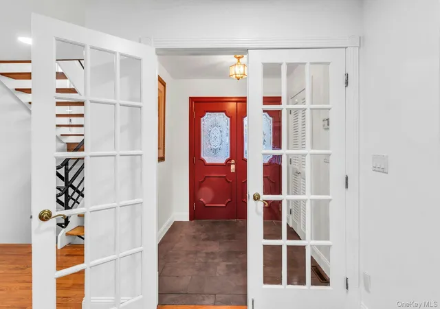 Photo 3 of Single family home for sale at 19 Bay Woods Dr, Hampton Bays, NY 11946 | MLS# 1059857 | Listing updated on 2026-10-07