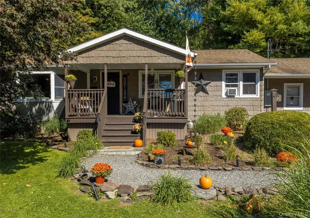Photo 2 of Single family home for sale at 39 Birch Hl Rd, Patterson, NY 12563 | MLS# 1059875 | Listing updated on 2026-10-09