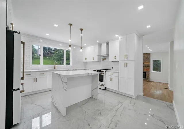 Photo 4 of Single family home for sale at 504 Bull Ml Rd, Blooming Grove, NY 10918 | MLS# 1059896 | Listing updated on 2026-10-23