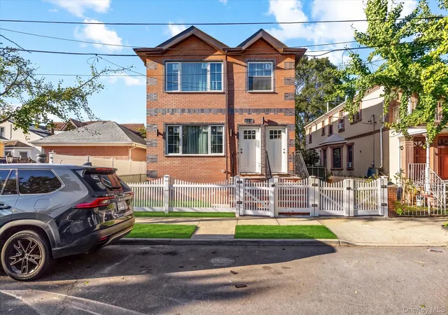Multi family home for sale at 15311 124th Avenue, New York, NY 11434 | MLS# 1059911