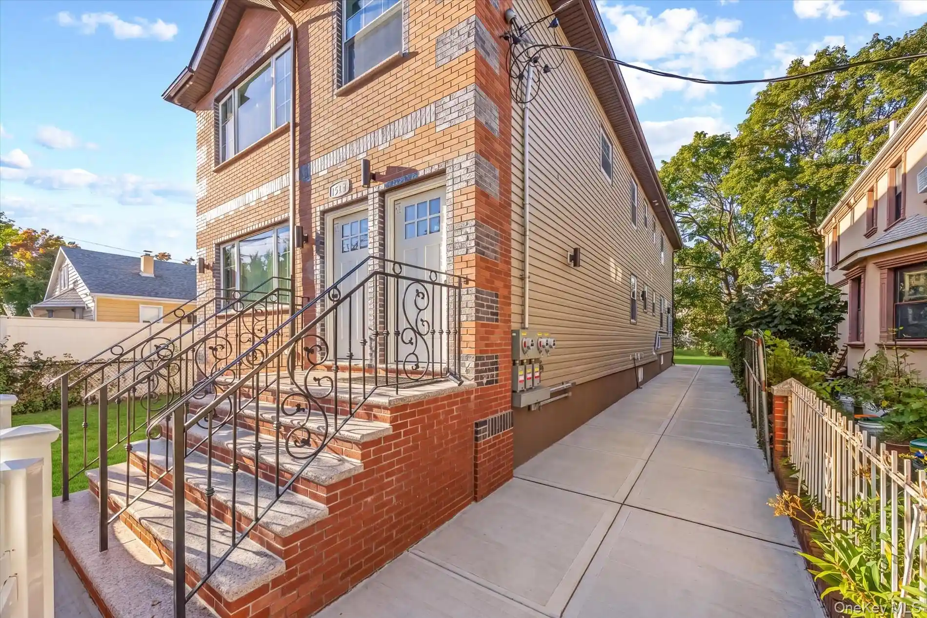 Listing Photo 2 - Condo for sale in 15311 124th Ave located at 15311 124th Ave, New York, NY 11434 - Unit 15311 124th Avenue