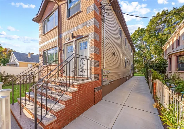 Photo 2 of Multi family home for sale at 15311 124th Avenue, New York, NY 11434 | MLS# 1059911 | Listing updated on 2026-10-08