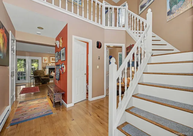 Photo 3 of Single family home for sale at 5 Cotswold Dr, North Salem, NY 10560 | MLS# 1059932 | Listing updated on 2026-10-08