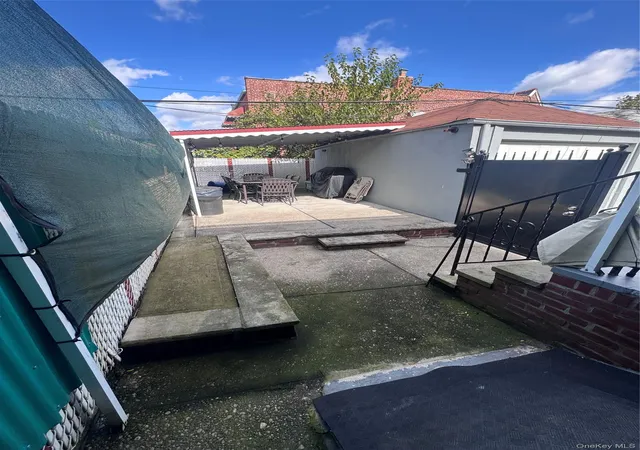 Photo 3 of House for sale at 65-21 78th Avenue, New York, NY 11385 | MLS# 1059943 | Listing updated on 2026-10-28