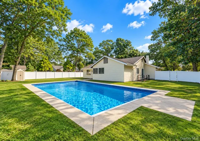 Photo 4 of Single family home for sale at 1012 Old Medford Ave, Brookhaven, NY 11738 | MLS# 1059967 | Listing updated on 2026-10-08