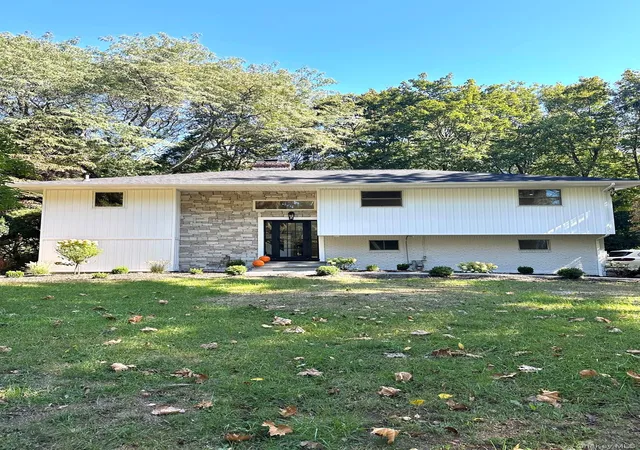Single family home for sale at 10 Moonedge Rd, Huntington, NY 11768 | MLS# 1059986