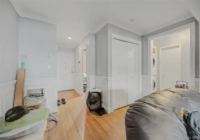 Photo 2 of Condo for sale at 164 Ravine Ave #3A, Yonkers, NY 10701 | MLS# 1059999 | Listing updated on 2026-10-09