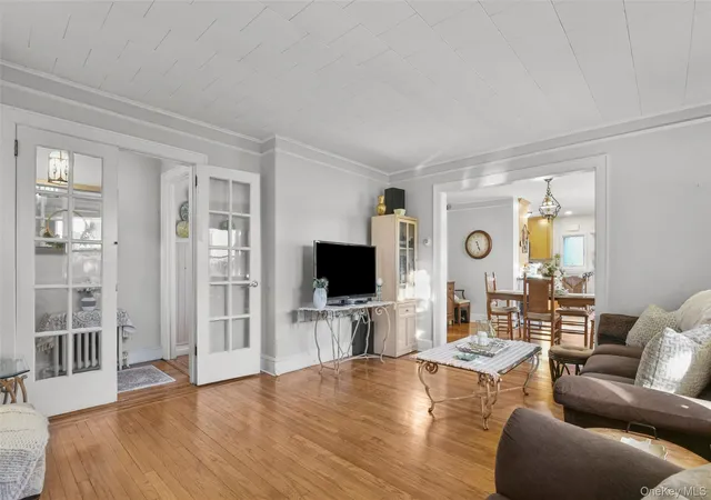 Photo 3 of Single family home for sale at 20 Alida St, Yonkers, NY 10704 | MLS# 1060043 | Listing updated on 2026-10-09