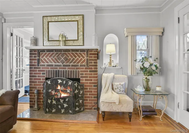 Photo 4 of Single family home for sale at 20 Alida St, Yonkers, NY 10704 | MLS# 1060043 | Listing updated on 2026-10-09