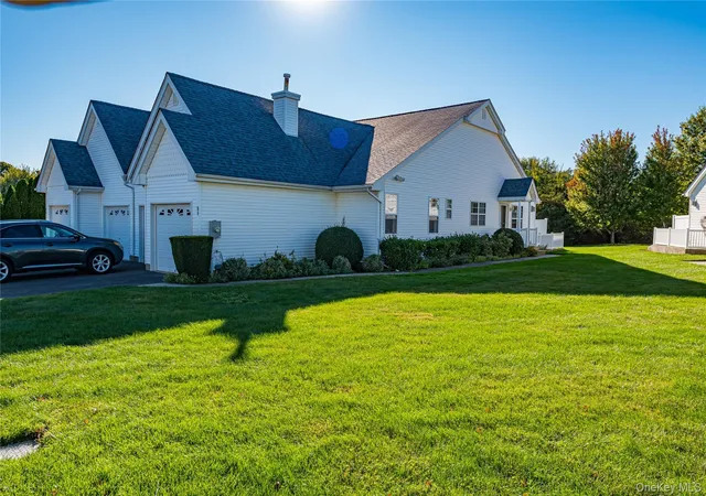 Photo 3 of Condo for sale at 53 Summerfield Ln N, Riverhead, NY 11901 | MLS# 1060055 | Listing updated on 2026-10-07