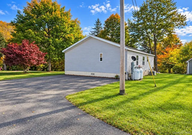 Photo 2 of Manufactured home for sale at 13 Academy St, Rockland, NY 12776 | MLS# 1060189 | Listing updated on 2026-10-21