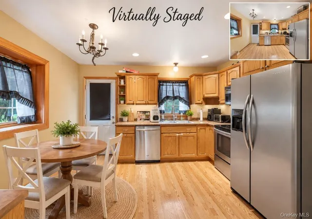 Photo 3 of Single family home for sale at 5 Quaker Hl Dr, Hyde Park, NY 12538 | MLS# 1060204 | Listing updated on 2026-10-25