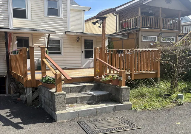 Photo 1 of House for sale at 37 Clinton Ave, Kingston, NY 12401 | MLS# 1060220 | Listing updated on 2026-10-13