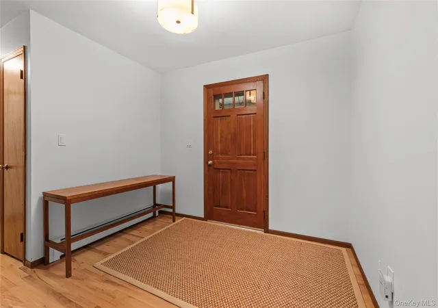 Photo 2 of Single family home for sale at 600 Water Ml Towd Rd, Southampton, NY 11968 | MLS# 1060227 | Listing updated on 2026-10-22