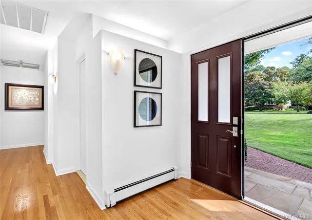 Photo 4 of Single family home for sale at 75 Plymouth Rd, North Hempstead, NY 11030 | MLS# 1060229 | Listing updated on 2026-10-08