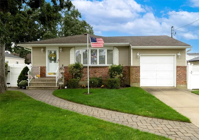 Photo 2 of Single family home for sale at 132 Yoakum Ave, Oyster Bay, NY 11735 | MLS# 1060243 | Listing updated on 2026-10-08