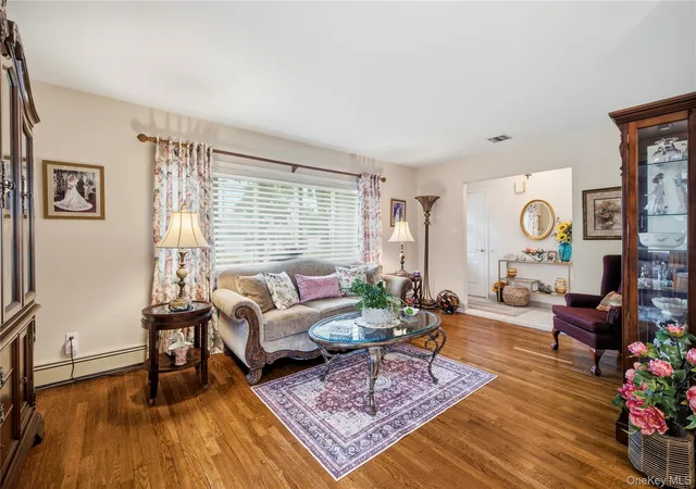 Photo 4 of Single family home for sale at 132 Yoakum Ave, Oyster Bay, NY 11735 | MLS# 1060243 | Listing updated on 2026-10-08