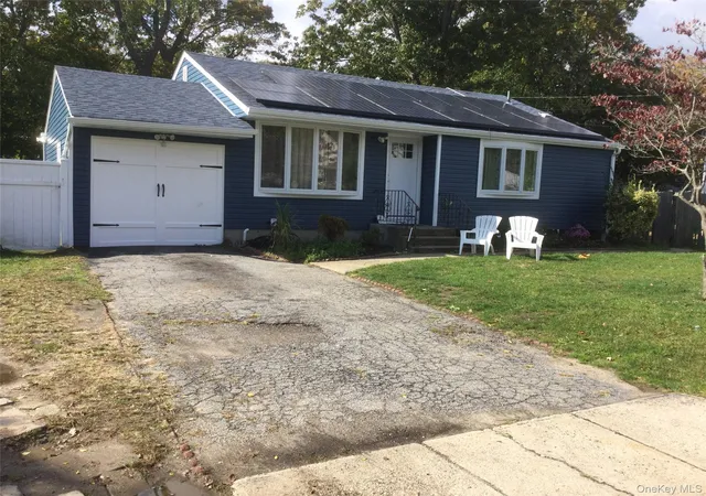 Photo 1 of Single family home for sale at 438 Mayflower Ave, Islip, NY 11717 | MLS# 1060267 | Listing updated on 2026-10-08