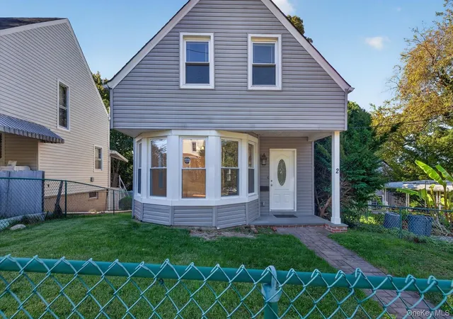 Single family home for sale at 2 Austral Ave, Glen Cove, NY 11542 | MLS# 1060270