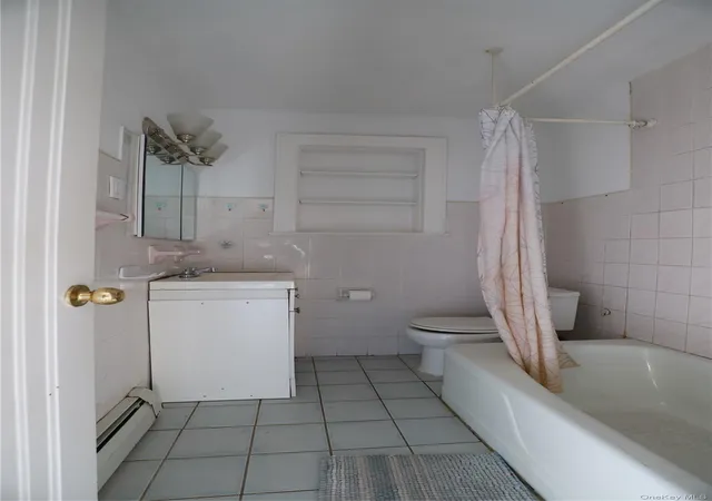 Photo 4 of House for sale at 137-58 Kalmia Ave, Flushing, NY 11355 | MLS# 1060271 | Listing updated on 2026-10-08