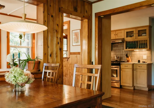 Photo 4 of Single family home for sale at 1040 Crk Locks Rd, Rosendale, NY 12472 | MLS# 1060278 | Listing updated on 2026-10-10
