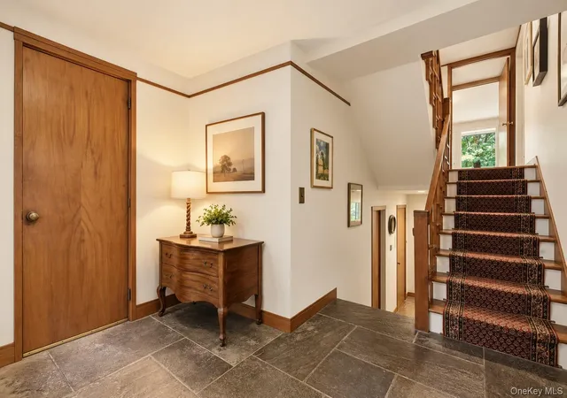 Photo 2 of Single family home for sale at 1620 Stewart Ln, Oyster Bay, NY 11791 | MLS# 1060286 | Listing updated on 2026-10-20