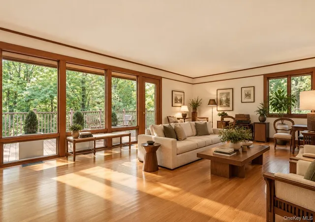 Photo 3 of Single family home for sale at 1620 Stewart Ln, Oyster Bay, NY 11791 | MLS# 1060286 | Listing updated on 2026-10-20