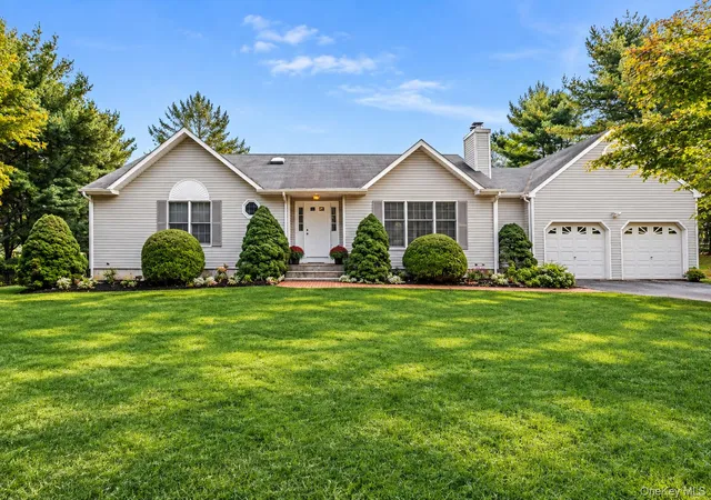 Single family home for sale at 2380 Laurel Ave, Southold, NY 11971 | MLS# 1060305
