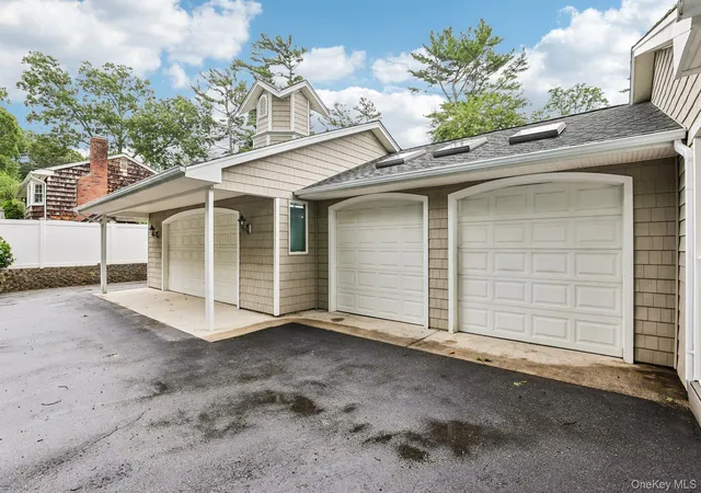 Photo 1 of Single family home for sale at 6 Winfield Dr, Sound Beach, NY 11789 | MLS# 1060339 | Listing updated on 2026-10-08
