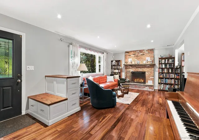 Photo 3 of Sale Pending at 710 Forest Ave, Mamaroneck, NY 10538 | MLS# 1060348 | Listing updated on 2026-10-26