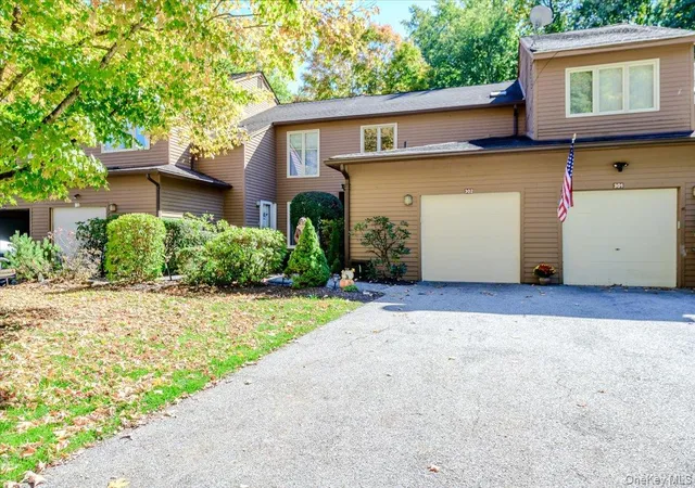 Photo 1 of Condo for sale at 302 Beechwood Ln, Yorktown, NY 10598 | MLS# 1060386 | Listing updated on 2026-10-09