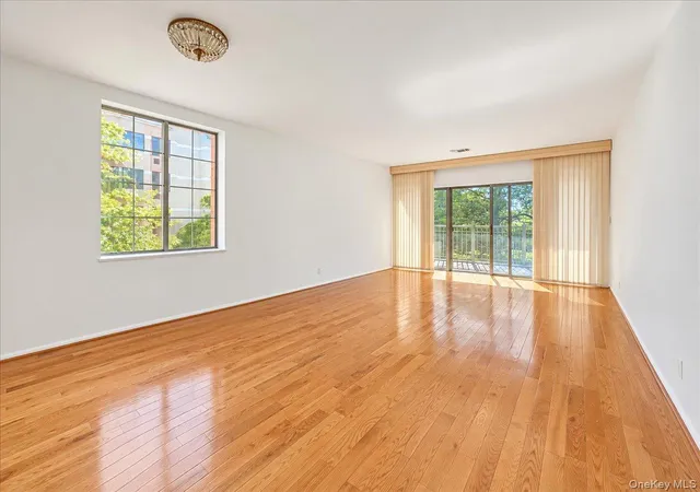 Listing Photo 3 - Condo for sale in building located at 618 Louisiana Ave, Brooklyn, NY 11239 - Unit #2