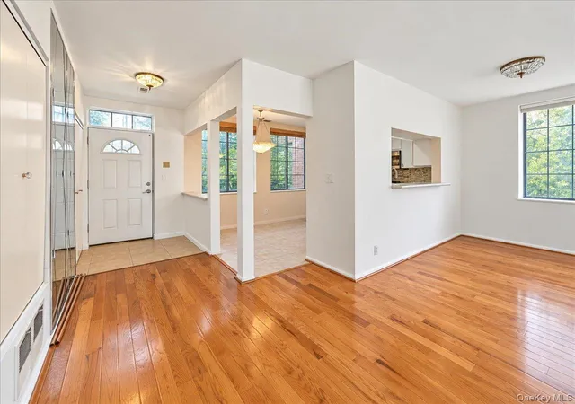 Listing Photo 4 - Condo for sale in building located at 618 Louisiana Ave, Brooklyn, NY 11239 - Unit #2