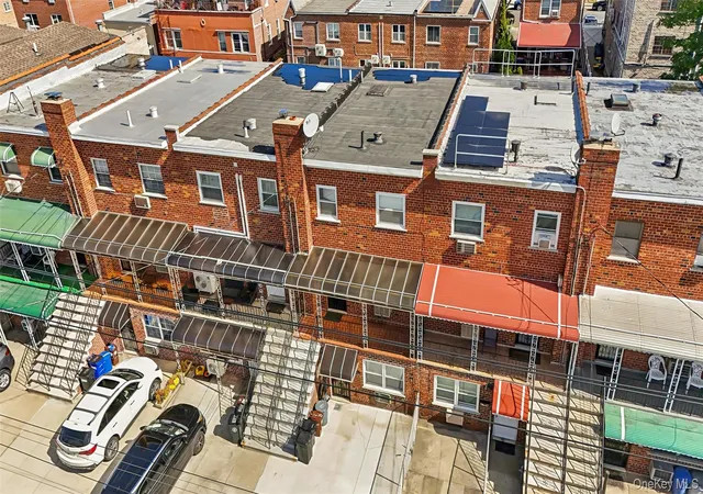 Photo 2 of Multi family home for sale at 2726 Hone Ave, Bronx, NY 10469 | MLS# 1060399 | Listing updated on 2026-10-08