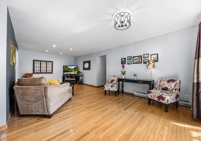 Photo 3 of Condo for sale at 111 Dehaven Dr #127, Yonkers, NY 10703 | MLS# 1060422 | Listing updated on 2026-10-27