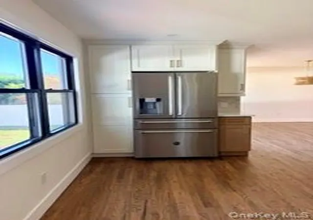 Photo 3 of Single family home for sale at 93 Eaton Ln, West Islip, NY 11795 | MLS# 1060430 | Listing updated on 2026-10-08