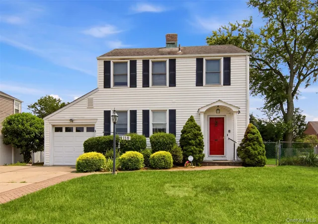 Single family home for sale at 118 Magnolia, Westbury, NY 11590 | MLS# 1060446